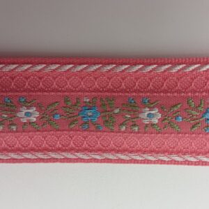 Tapacosturas bordado flores rosa