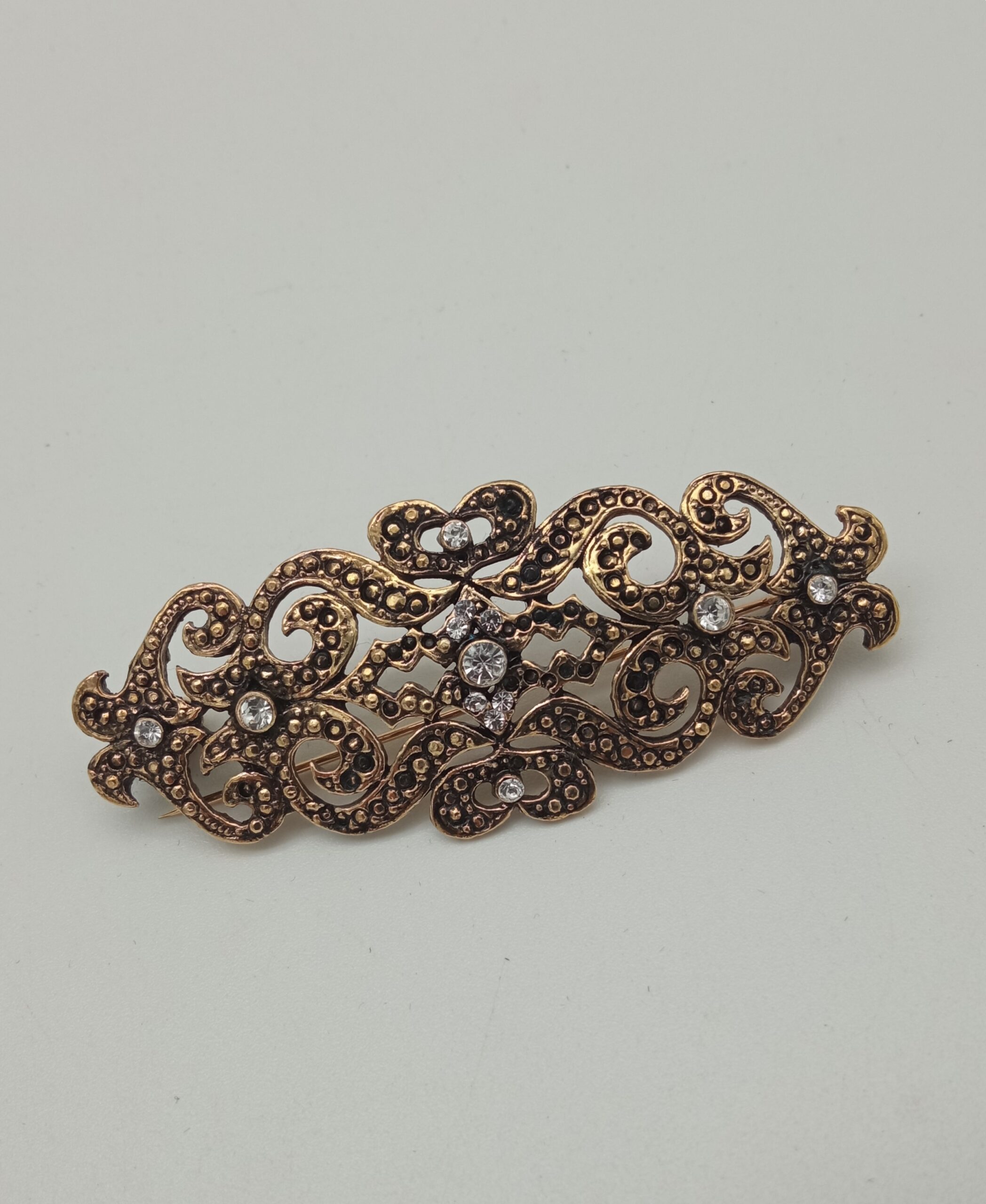 Broche Bro2